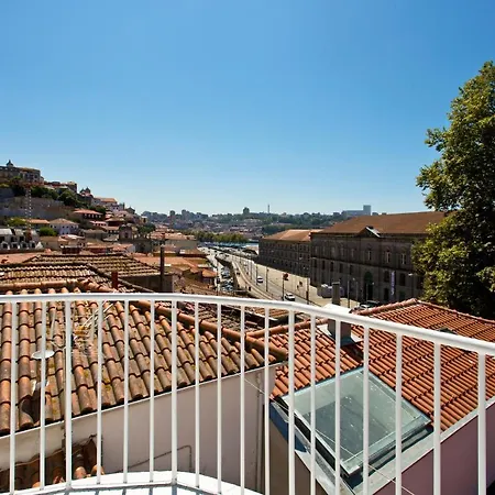 Apartment Aposentus - The Light House At Miragaia Porto